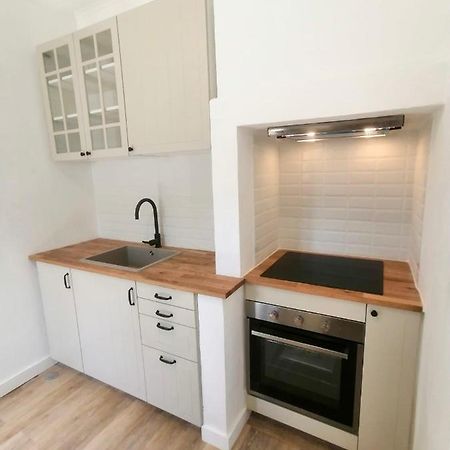 Pine & Apple Sintra Beach House โกลาเรส ภายนอก รูปภาพ